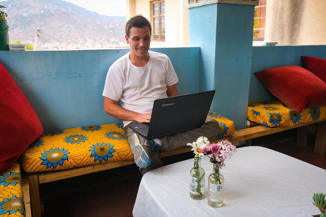Emmy'S Backpackers Hostel Iringa Exteriér fotografie